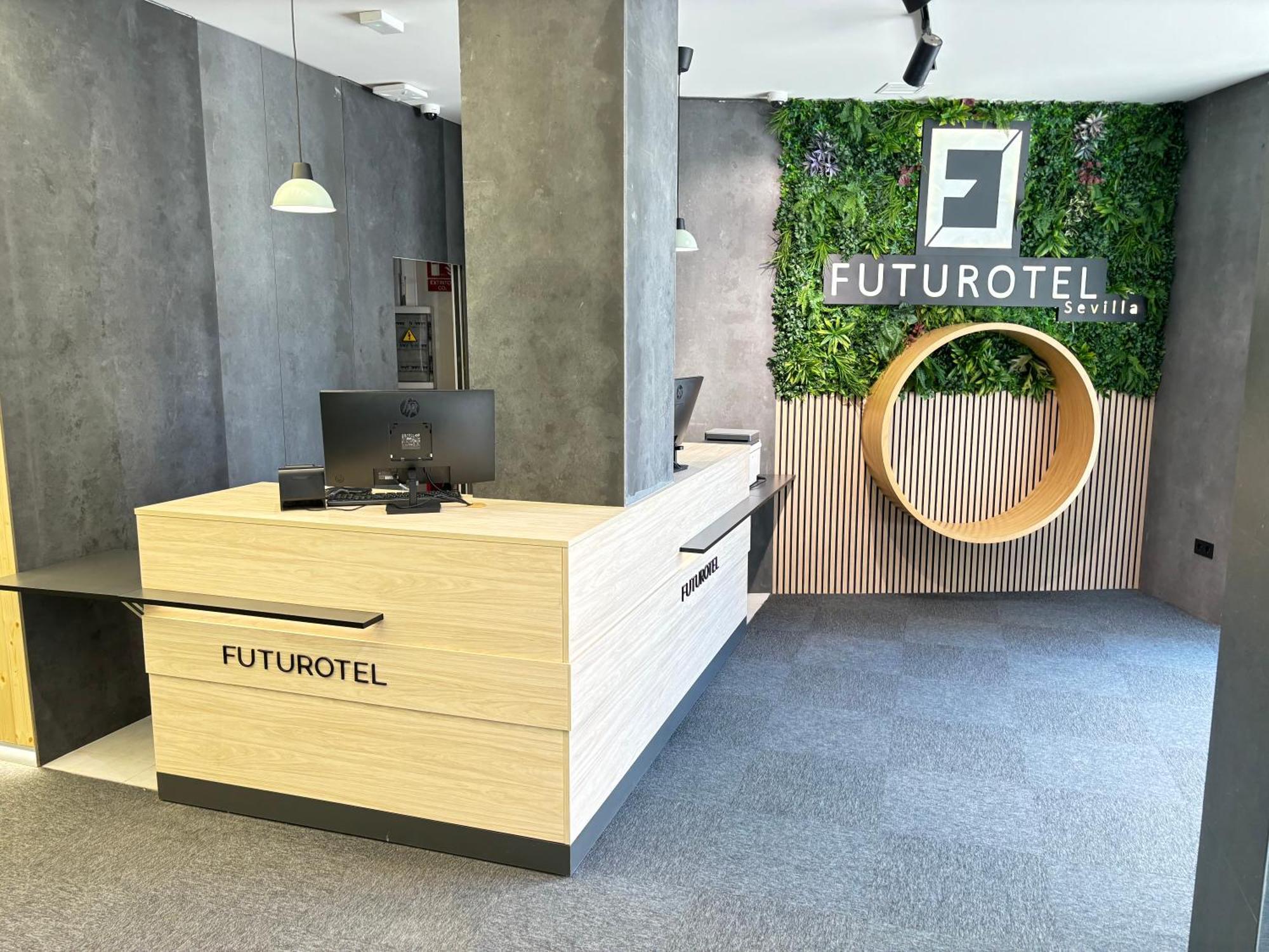 Futurotel Sevilla Exterior photo